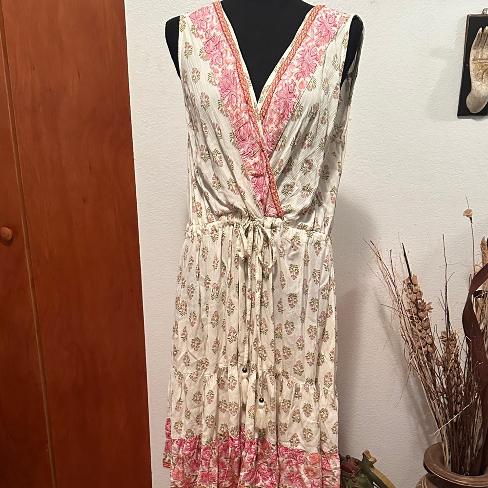 Floral Pink and Cream Midi Women's Dress